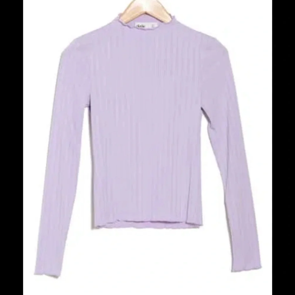 Elodie Lilac Long Sleeve Top - Picture 1 of 5